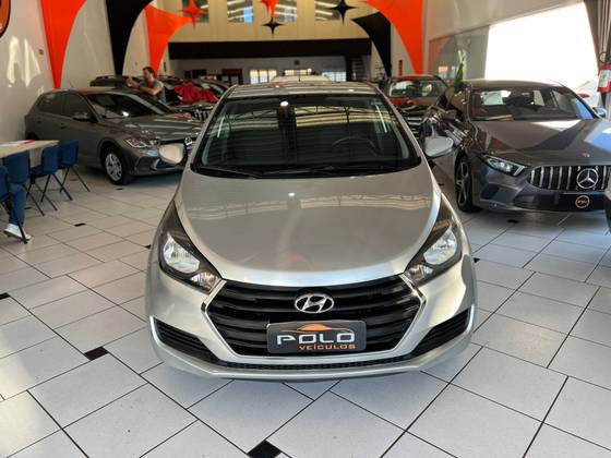 HYUNDAI HB20 1.0 COMFORT 12V FLEX 4P MANUAL HYUNDAI HB20 1.0 COMFORT 12V FLEX 4P MANUAL